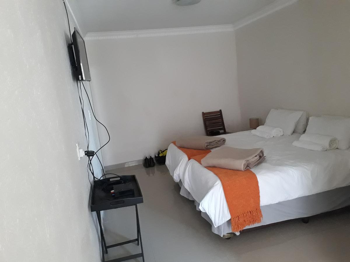 Elilo Bed And Breakfast 鲸湾港 外观 照片